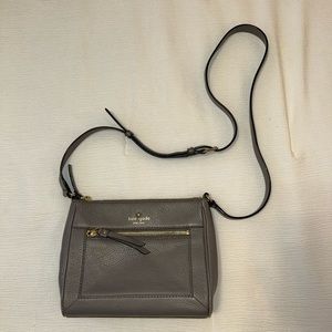 Grey Kate spade bag